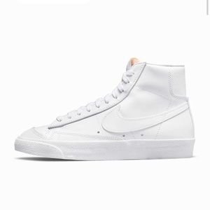 Nike Blazer Mid 77 - All White